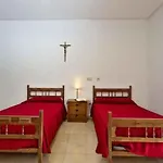 Monasterio El Olivar בית אירוח