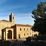 Monasterio El Olivar בית אירוח *