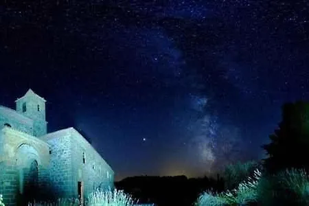Monasterio El Olivar Homestay Estercuel